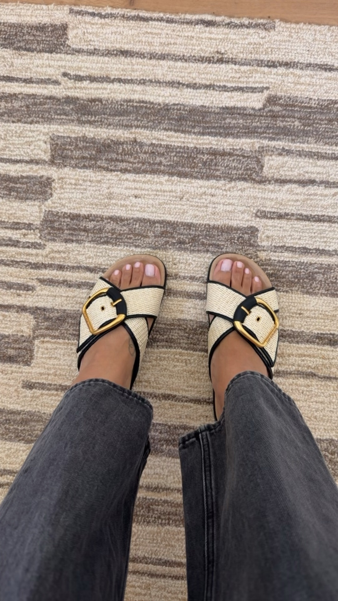 Love these sandals! 

#LTKOver40 #LTKMothersDay #LTKTravel