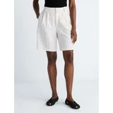 Scoop Women’s Pleated Bermuda Shorts, 9'' Inseam, Sizes 0-26W | Walmart (US)