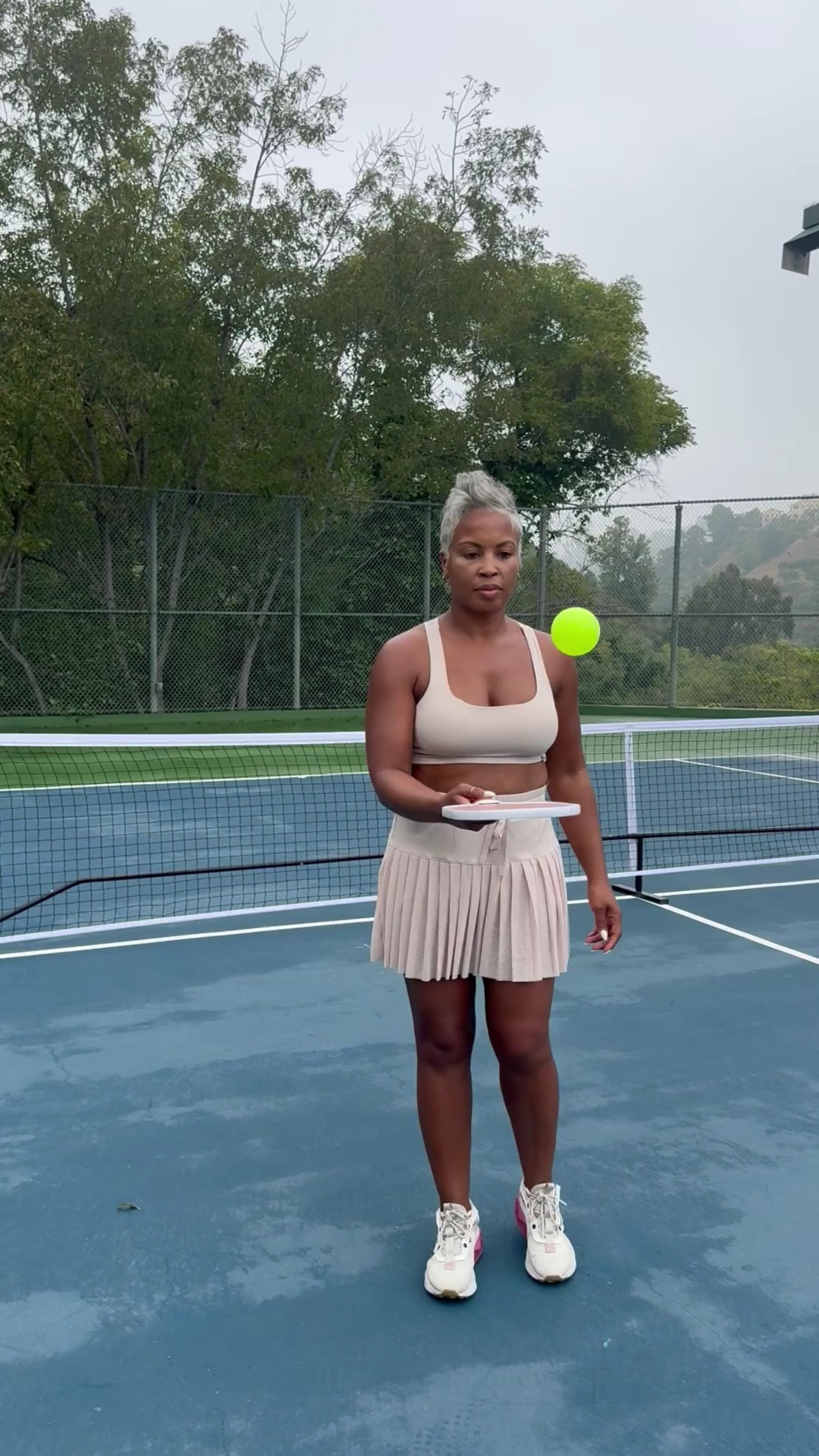 Obsessed playing this game#fitness #fashion #sweatinstyle #cardio #pickleballgame #outdoorgame #faveballgame #ballgame #ootd #sportswear #activewear

#LTKStyleTip #LTKFitness #LTKActive