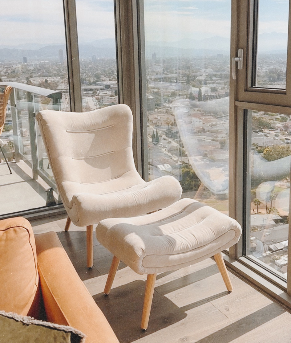 Obsessed with this chenille lounge chair + ottoman combo 🤌🤤  

#LTKhome