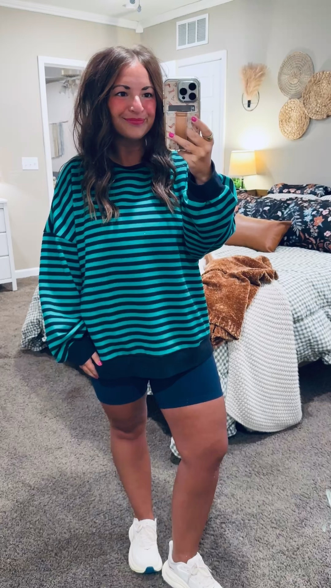 The cutest oversized striped sweatshirt for cozy, casual days! 💚 Paired it with biker shorts and sneakers for a comfy everyday look! 🙌🏼


hokas: fit oversized // wearing a 4
biker shorts: fit true to size // wearing an XL
bra: fits oversized // wearing a medium
cut out crew: fits true to size // wearing an XL 

 #LTKMidsize