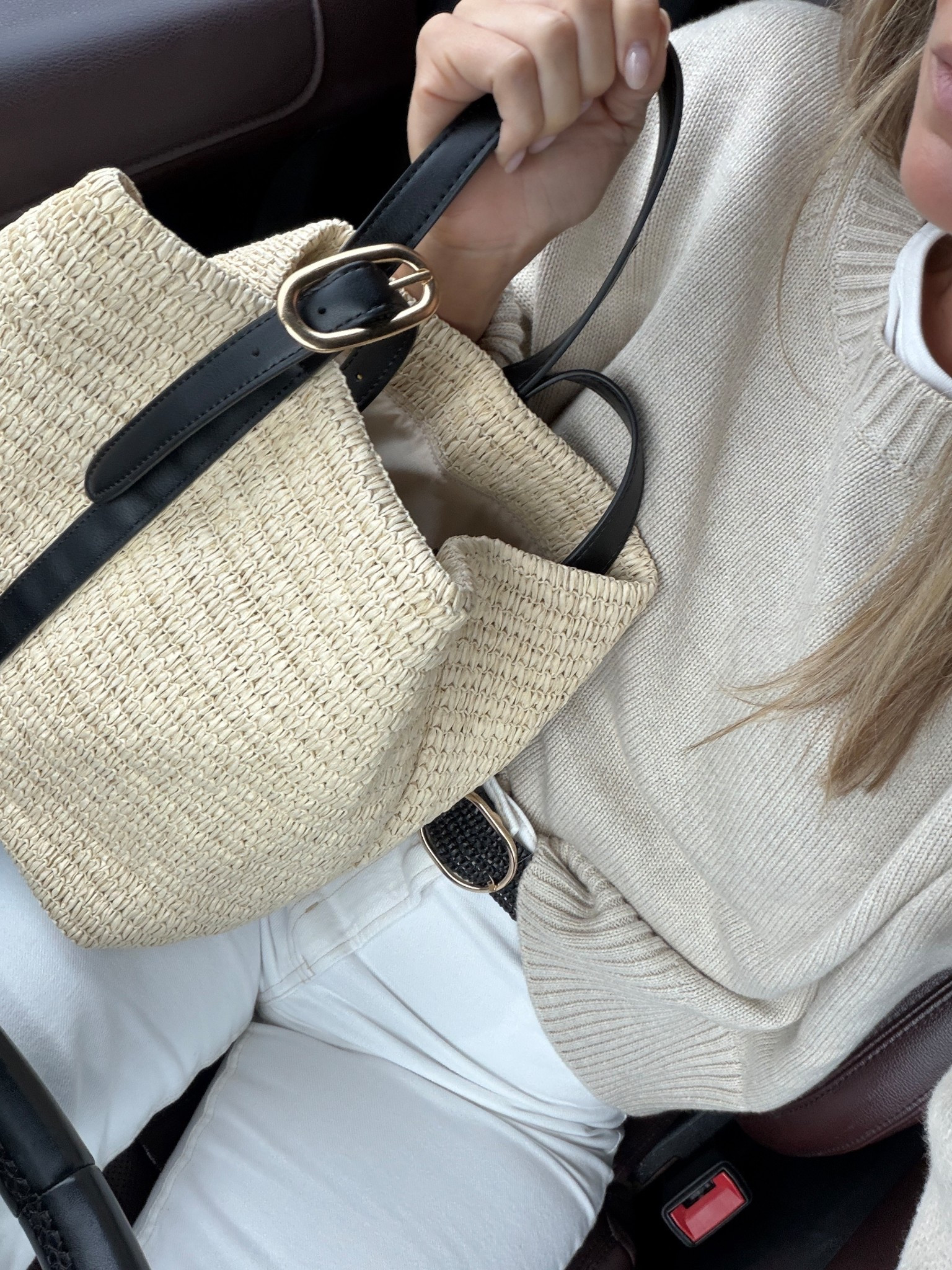 90s gap summer… but for real life

when i can’t think in the morning, it’s always white or blue denim, a white tee, and a good knit

easy formula. no overthinking.

all gap, with my favorite quince sweater and an old navy bag
—

spring outfits 2026, casual spring outfits, gap outfits women, 90s style outfits, classic style outfits women, everyday outfit ideas women, neutral outfit ideas, white jeans outfit, lightweight sweater outfit, effortless style women, timeless style outfits, capsule wardrobe spring, travel outfits women, simple outfit ideas, elevated basics outfit
