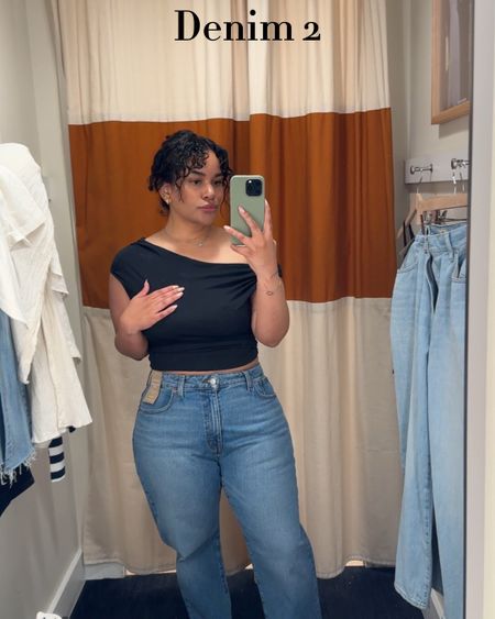 Went to Madewell for some jeans ! Wearing a size 32 and a large on top ❤️

#LTKplussize #LTKxMadewell