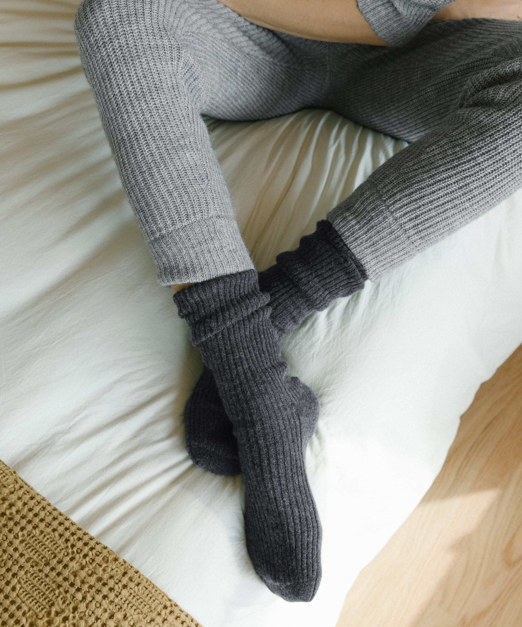 Cashmere Socks | Jenni Kayne