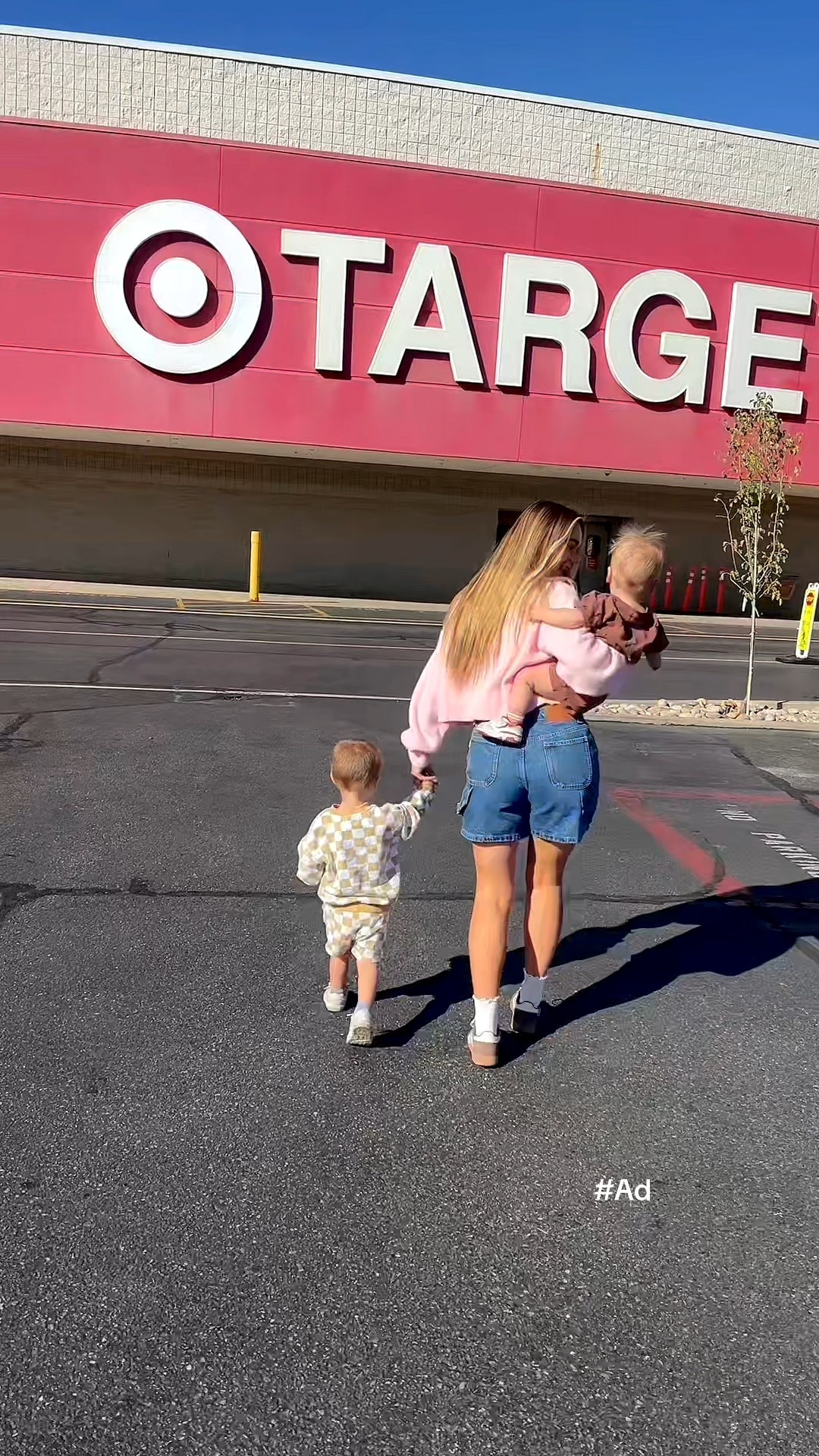#Ad we love our new car seats from \@‌evenflobaby🫶🏼 Trade your carseats in at \@‌target 9/21-10/4 for 20% off a new car seat!! #targetstyle #targetbaby #targetmom