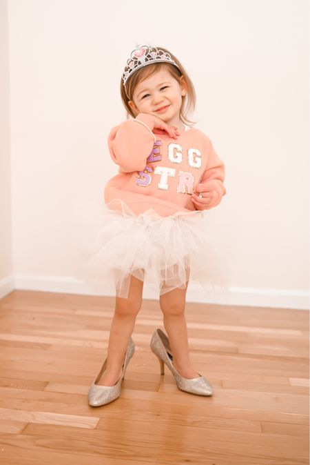Easter photos, Easter pictures, Easter photoshoot, girl outfit, toddler girl outfit, girl fashion, toddler girl fashion

The sweatshirt is from Smith & Saylor (@smithandsaylor). Use code WILLIAM to save! 

#easterphotoshoot #easteroutfit #easterphotos #toddlergirlfashion #toddlergirloutfit 

#LTKSeasonal #LTKkids #LTKfamily