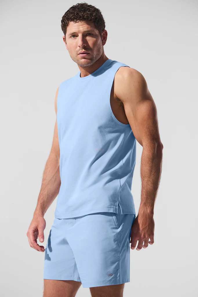 Alo Vapor Muscle Tank | Alo Yoga (US)