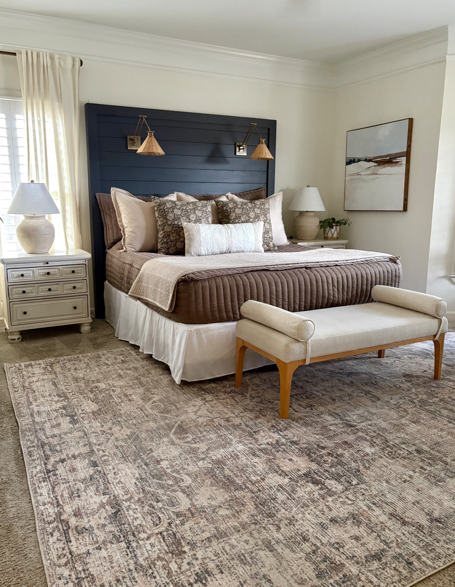 I added one of my favorite rugs back to my bedroom! Love the colors, pattern, and especially how soft it is! It pulls my bedroom together perfectly! 



#LTKSaleAlert #LTKmorningroutine #LTKHome