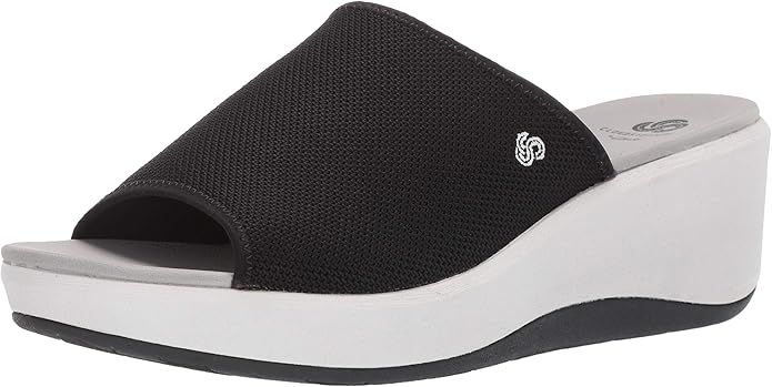 Clarks Step Cali Bay Women's Sandal | Amazon (US)