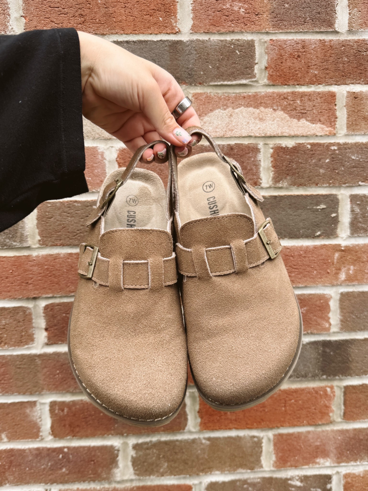 Birkenstock Tokio clog dupe from Amazon - SO comfy and I love having the back strap so my foot doesn’t slip out 🤎 

#LTKFindsUnder50 #LTKStyleTip