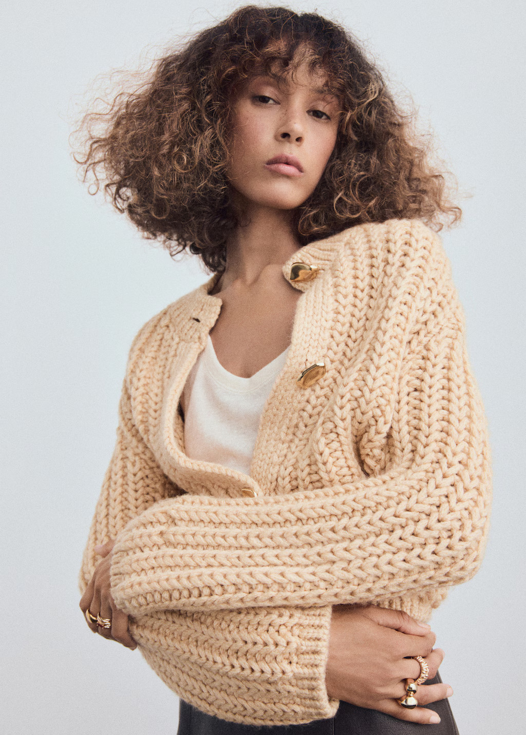Chunky-knit cardigan with jewel buttons - Women | MANGO USA | Mango (US/MX/AU)
