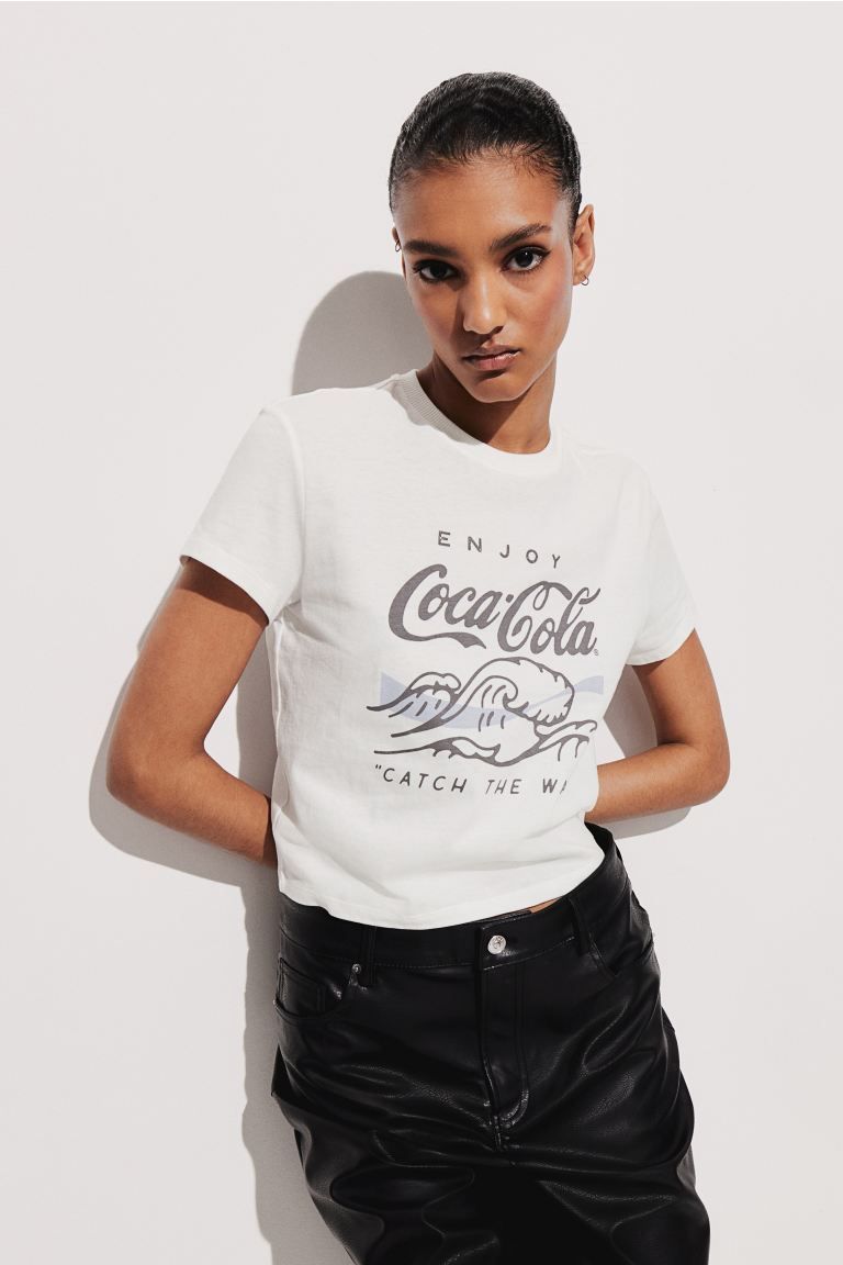Printed T-shirt - Crew-neck - Short sleeve - White/Coca-Cola - Ladies | H&M US | H&M (US + CA)