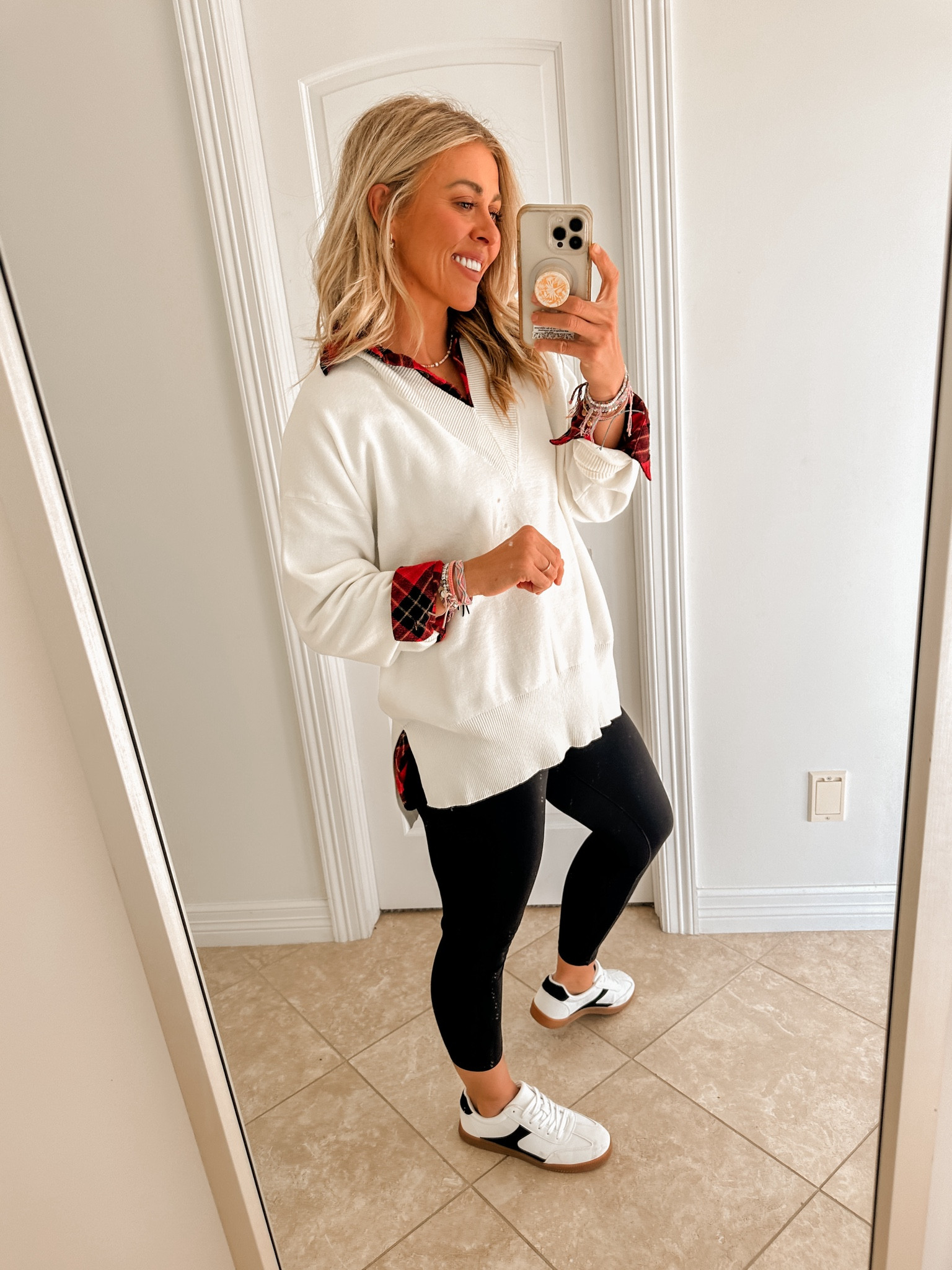Ring large in this cute tunic! Comes in several colors. Works great with a button up for fall. @walmartfashion #walmartpartner #walmartfashion 

Sarah Joy, Fall fashion, Walmart finds, cozy, tunic, pullover, fall looks, game day outfits 


#LTKSeasonal #LTKStyleTip #LTKFindsUnder50