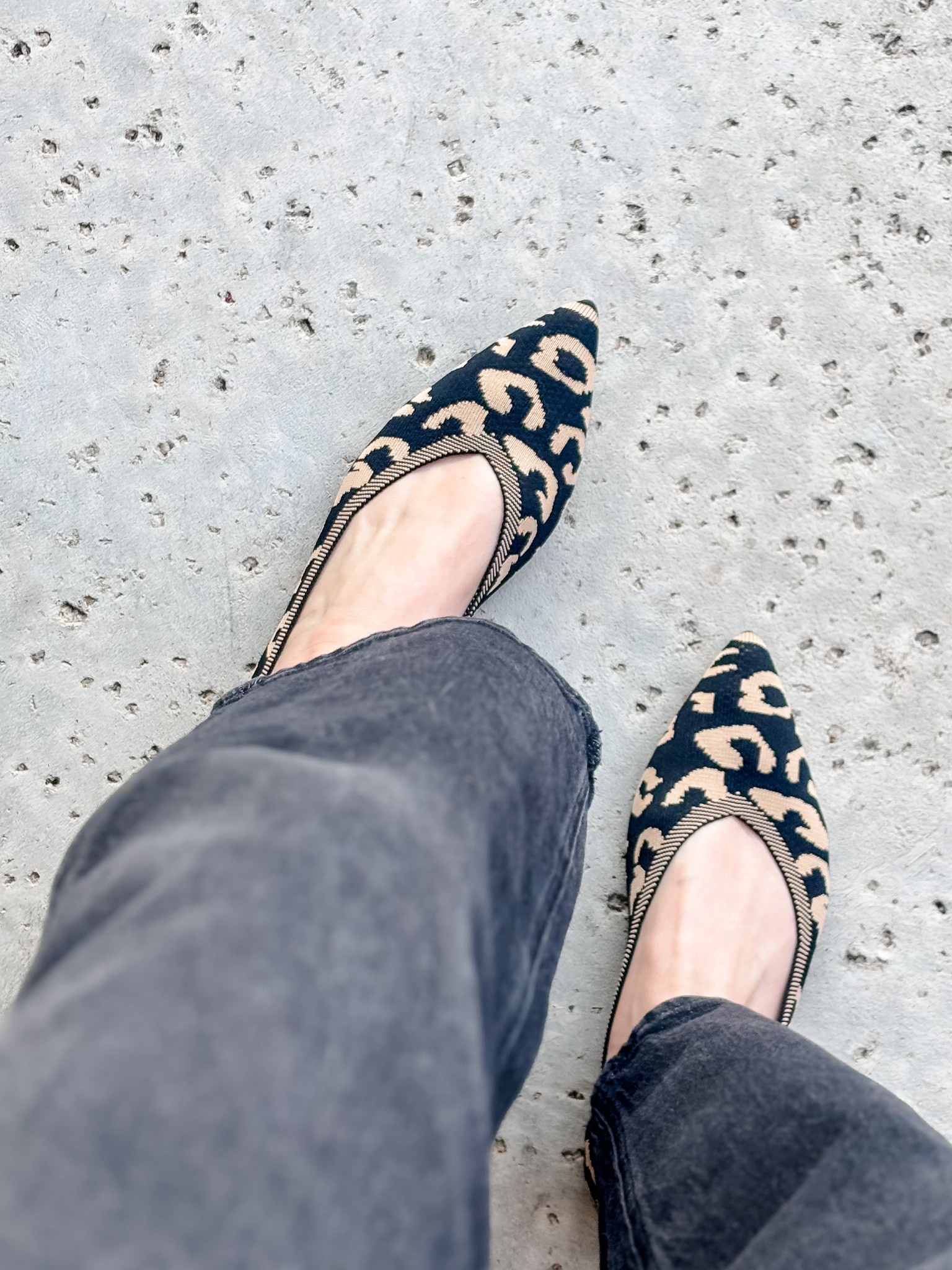 When you want stylish, comfy & cute all at the same time! The ballet flats I’m living in… 

#LTKU #LTKootd #LTKWorkwear