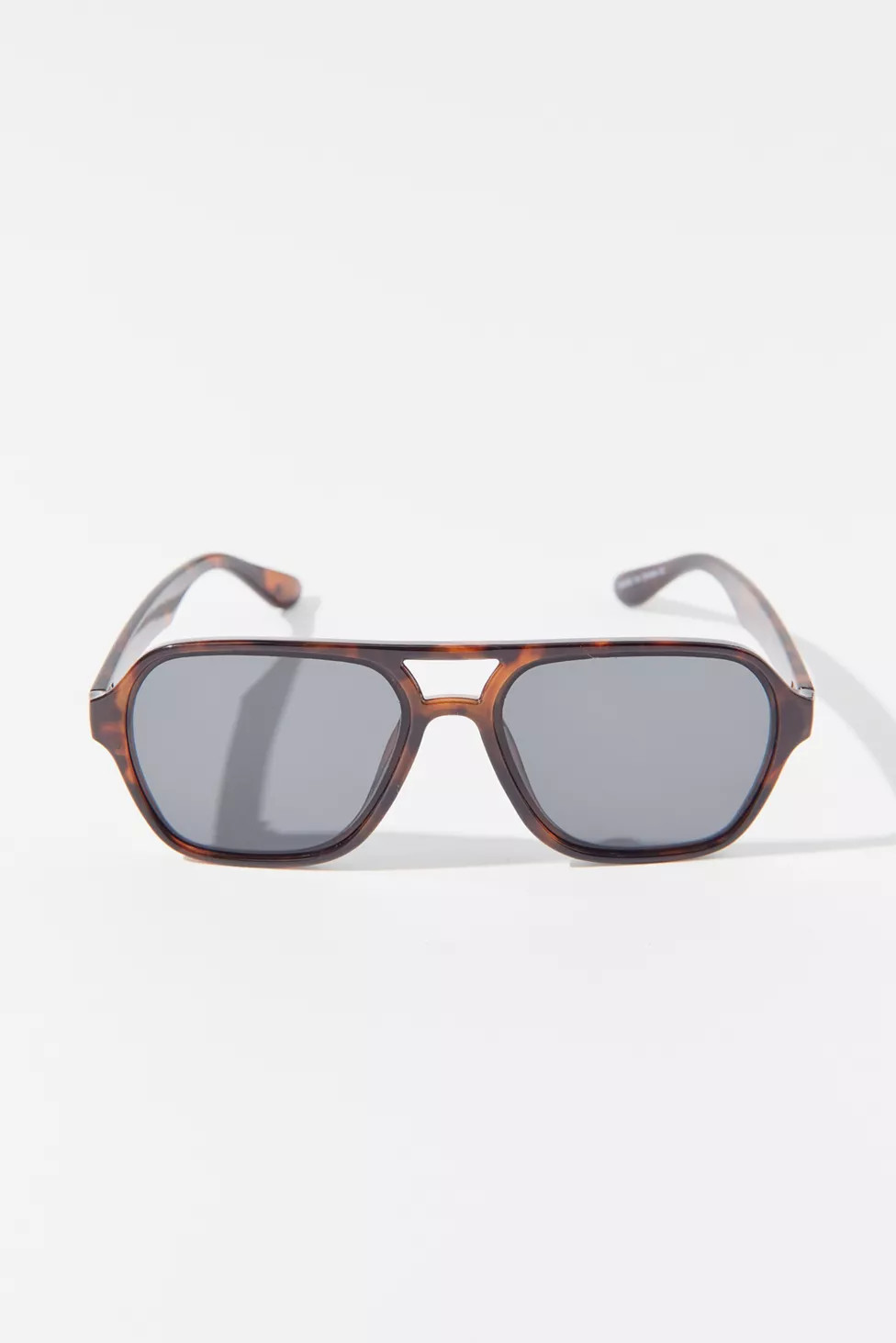 Patrizia Plastic Aviator Sunglasses | Urban Outfitters (US and RoW)