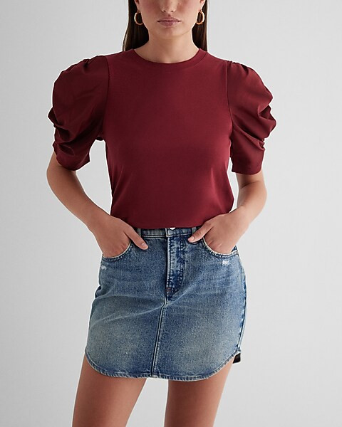 Skimming Crew Neck Poplin Ruched Puff Sleeve Tee | Express