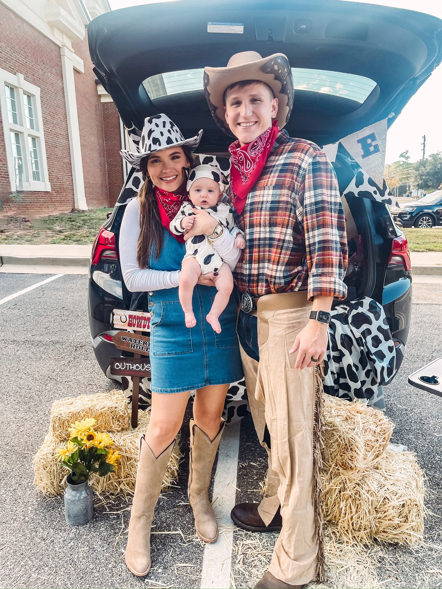 cowboy, cowgirl and baby cow halloween costume ideas 

#LTKFamily #LTKSeasonal #LTKHalloween