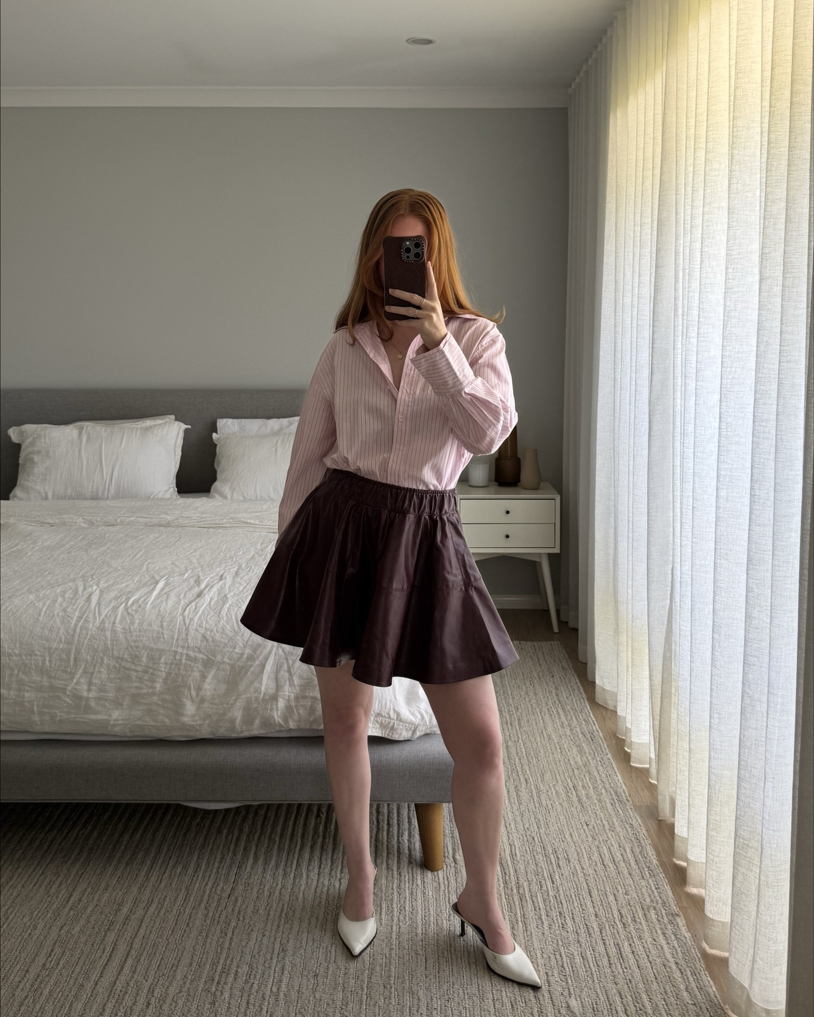 Monday’s fun OOTD to get me in the mood to return to the office for 2026. How cute is my flared mini skirt?

I’m wearing the Witchery pink shirt in a size 8 and the H&M flared skirt in a size S.

#LTKsummer #LTKworkwear #LTKaustralia