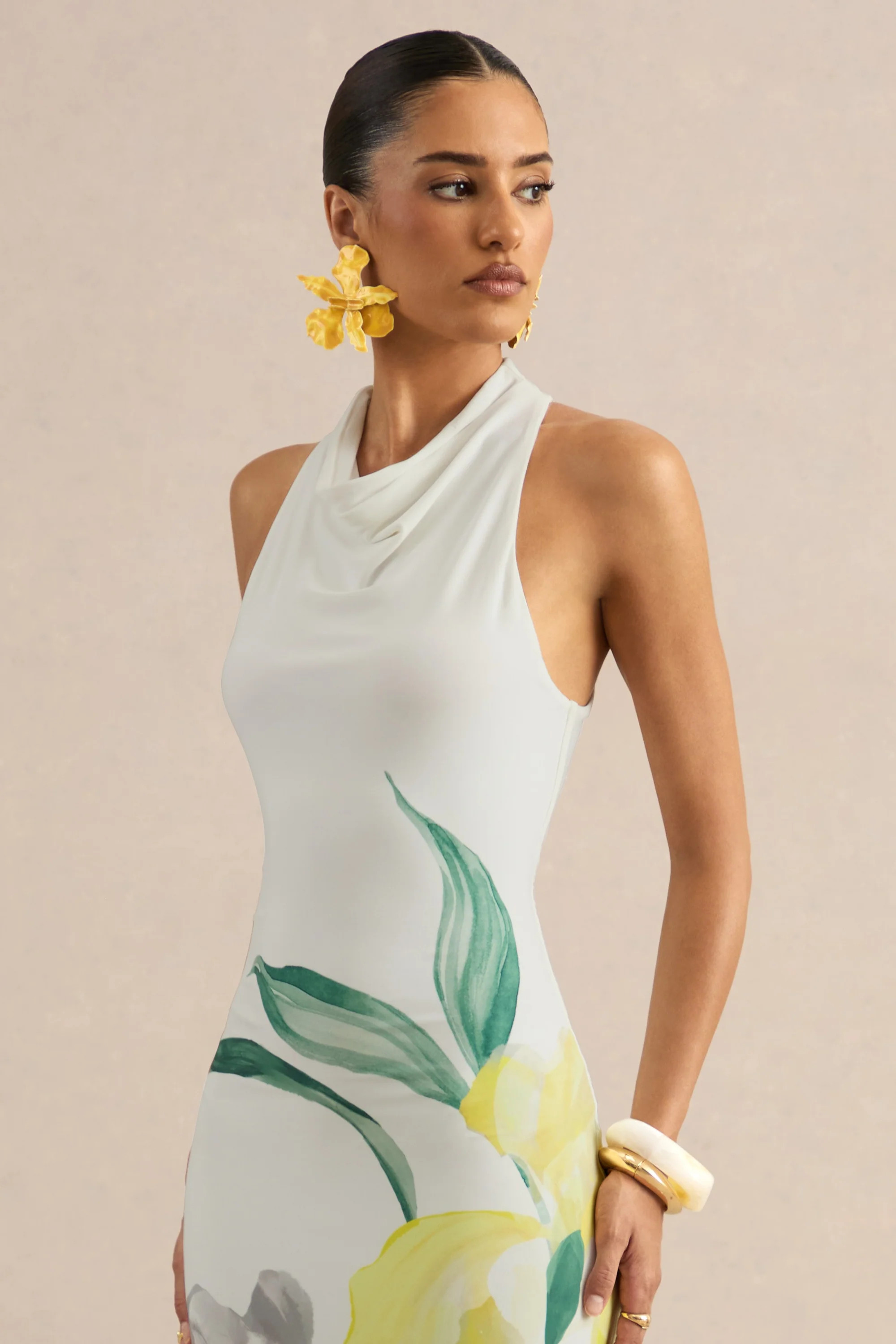 Wilber | Lemon Floral Print High-Neck Maxi Dress | Club L London