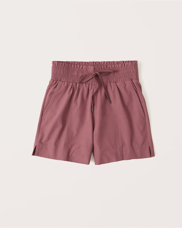 Traveler Shorts | Abercrombie & Fitch (US)