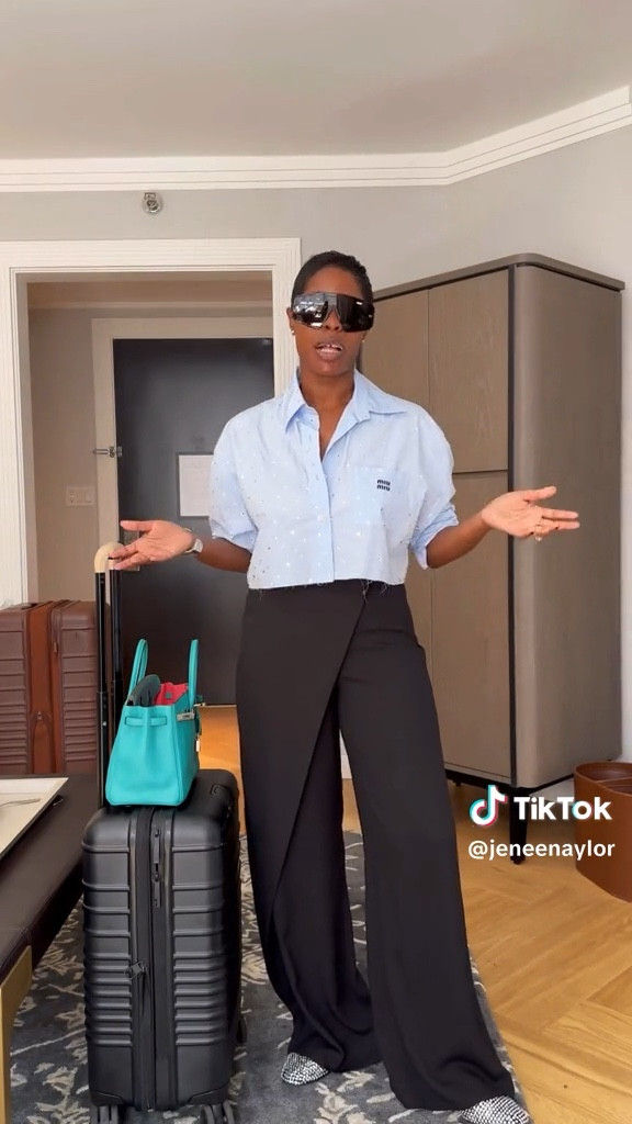 We love an elevated airport travel fit!

#LTKU #LTKSeasonal #LTKstyletip