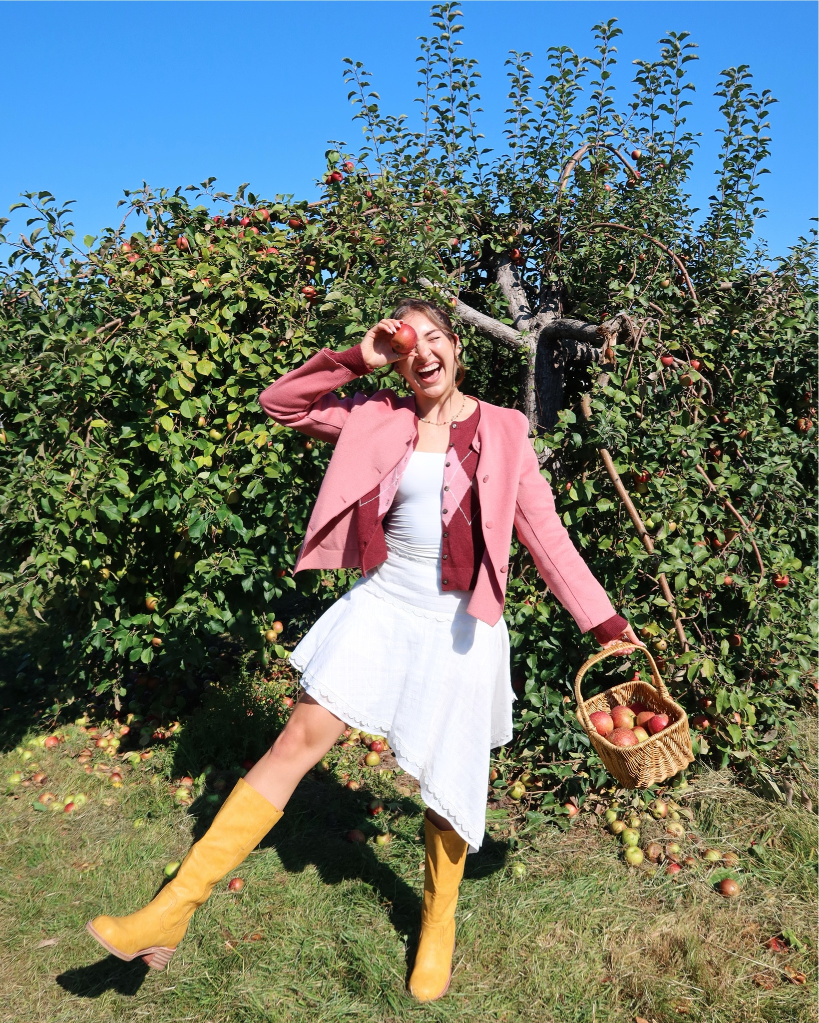 the apple of my pie! 🍎🥧

#LTKShoeCrush #LTKSeasonal #LTKStyleTip