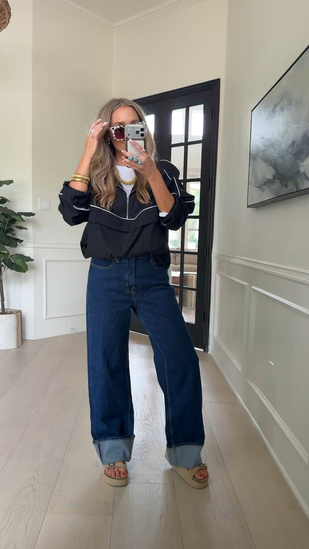 Sports moms— you need this jacket! It comes in so many cute colors! Grab one to match your team! ✨