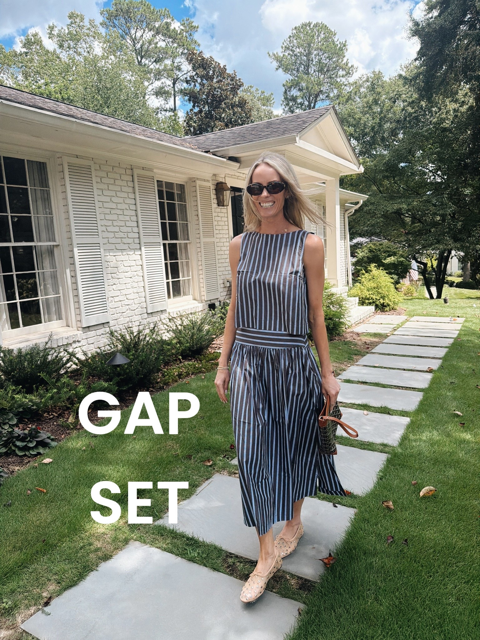 Size XS skirt and small top!