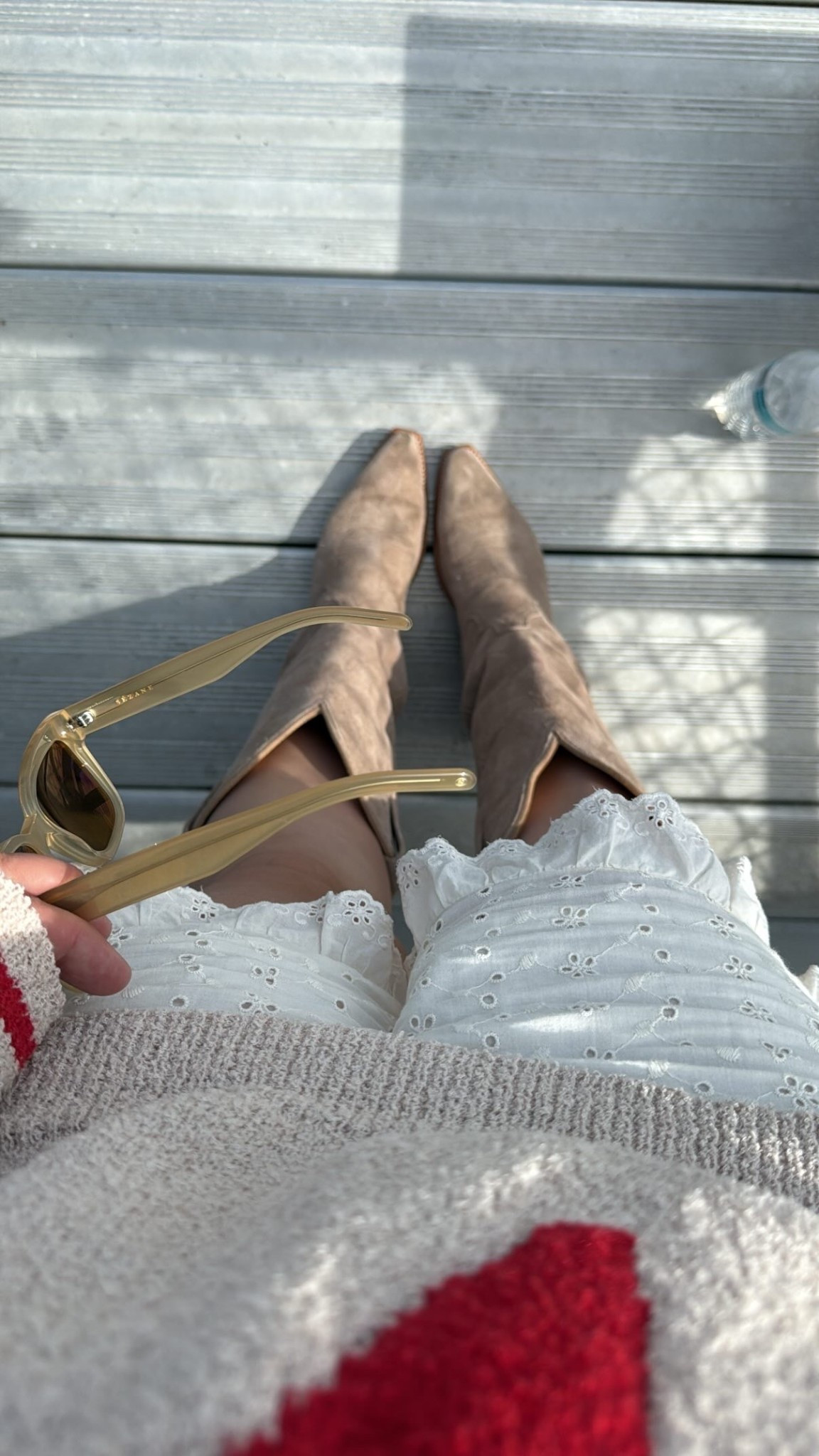 Football Sunday fit 🏈 

Boho shorts, lace shorts, star sweater, sunglasses, postpartum outfit, elastic waist 

#LTKShoeCrush #LTKSeasonal #LTKFindsUnder100