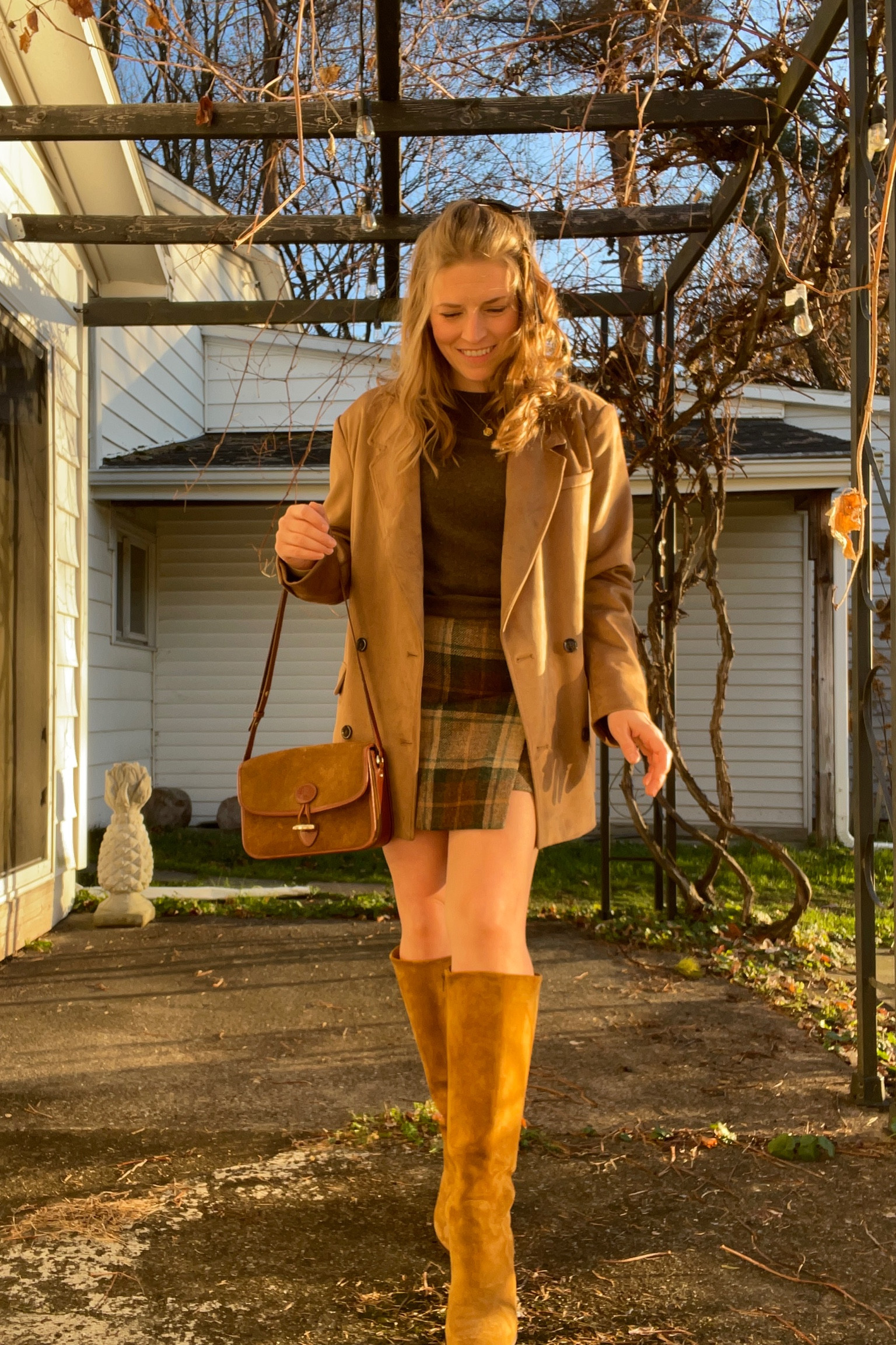This plaid skirt is everything ✨

All pieces fit TTS 

Leather boots, suede jacket, suede blazer, handbag, hair bow,cashmere sweater, affordable cashmere 

#LTKHoliday #LTKSeasonal #LTKItBag