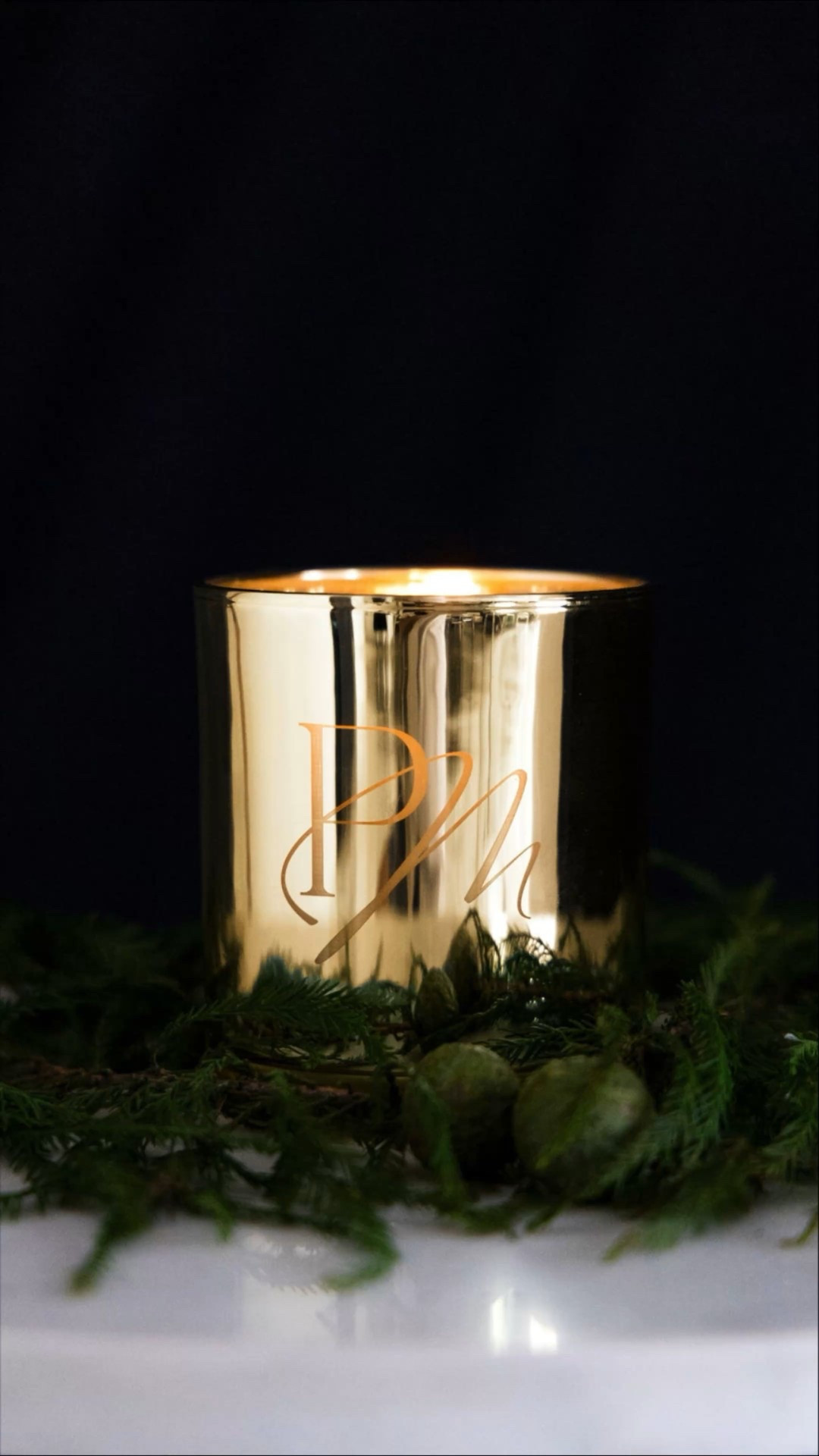 A whisper of balsam, a spark of joy — light the heart of the holidays

#LTKHome #LTKselfcare #LTKHoliday