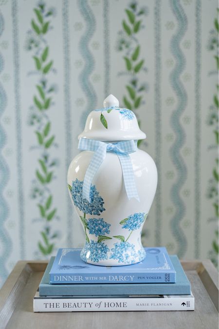 The medium ginger jar from the Lauren Haskell x Chapple Chandler collection! Use code CHAPPLE15 for 15% off!

Blue white hydrangea ginger jar ceramics pottery vase home decor accents 

#LTKGiftGuide #LTKhome #LTKsalealert