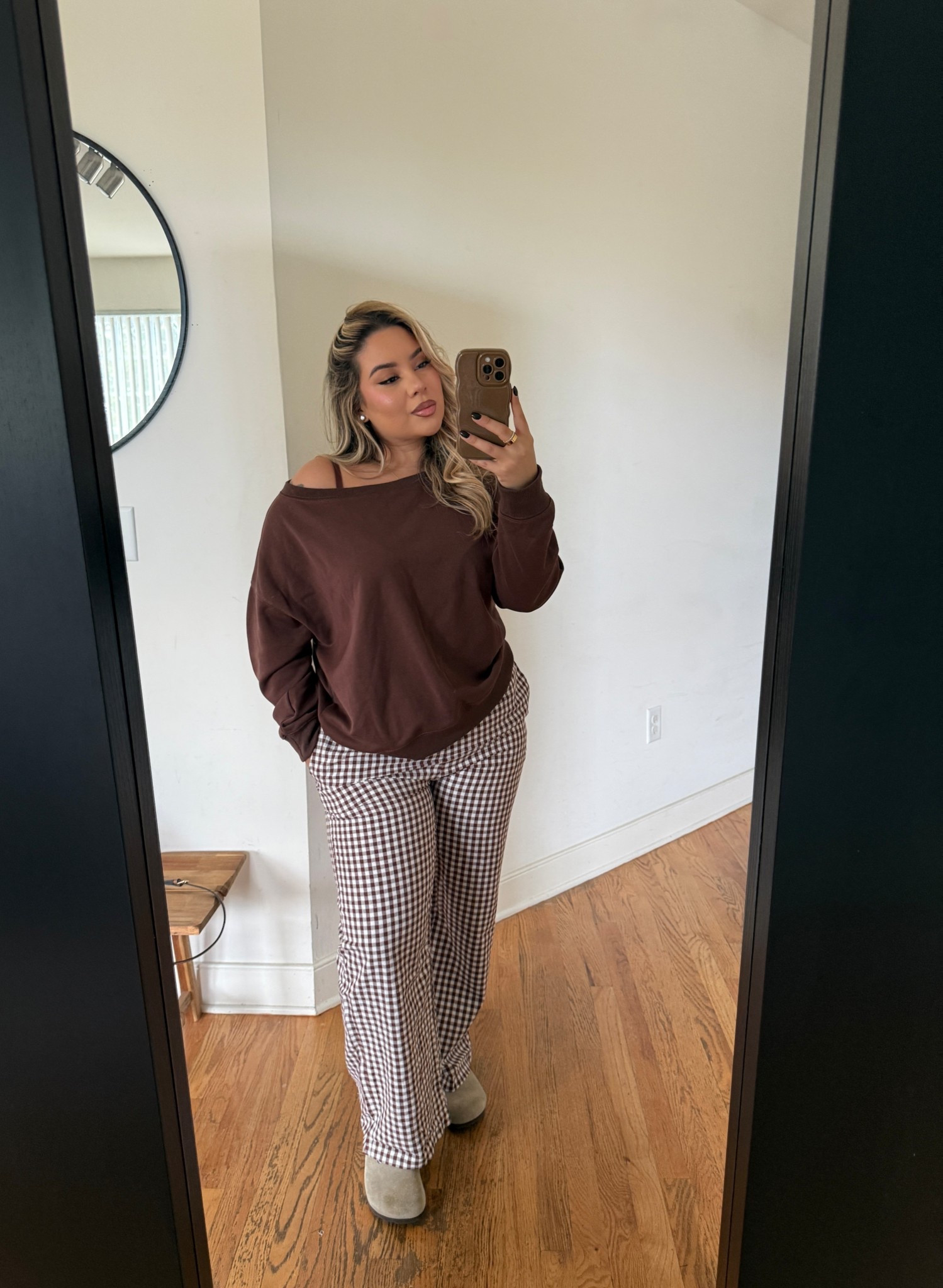 Sweater: L 
Pants: L

#LTKStyleTip #LTKSeasonal #LTKMidsize