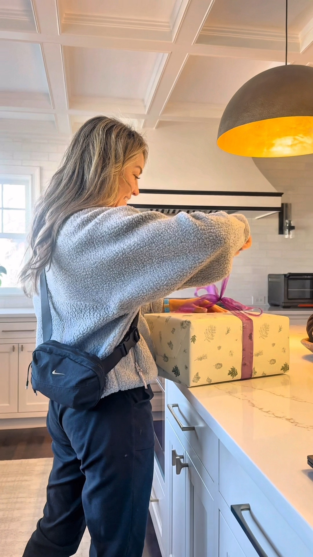 So appreciative of this wonderful surprise from @wayfairprofessional — can’t wait for what’s ahead 💕

#LTKFindsUnder100 #LTKHoliday #LTKGiftGuide