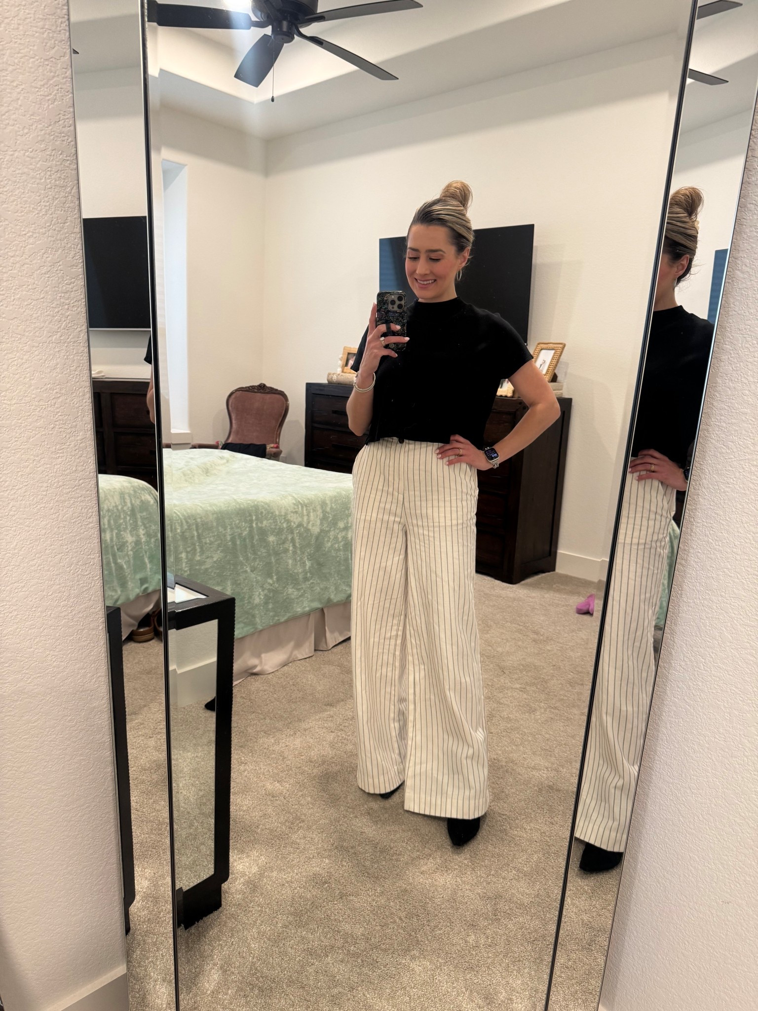 These faux white striped linen trousers are perfect for the business casual/business professional girlies! Wearing size 2 and they fit well. The fit is oversized and has elastic in the back. Comes in 3 colors 

#LTKTravel #LTKgrwm #LTKWorkwear