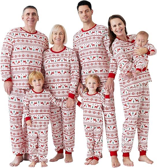 PATPAT Family Christmas Pjs Matching Sets Reindeer and Snowflake Patterned Sleepwear Xmas PJS Set... | Amazon (US)