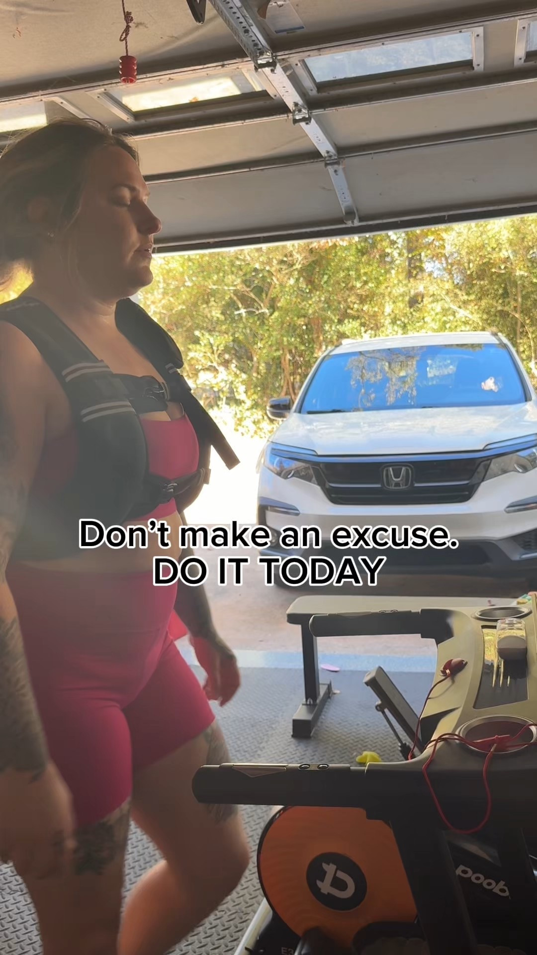 SOFT SET + WEIGHTED VEST = great workout 

#LTKFindsUnder100 #LTKFindsUnder50 #LTKActive