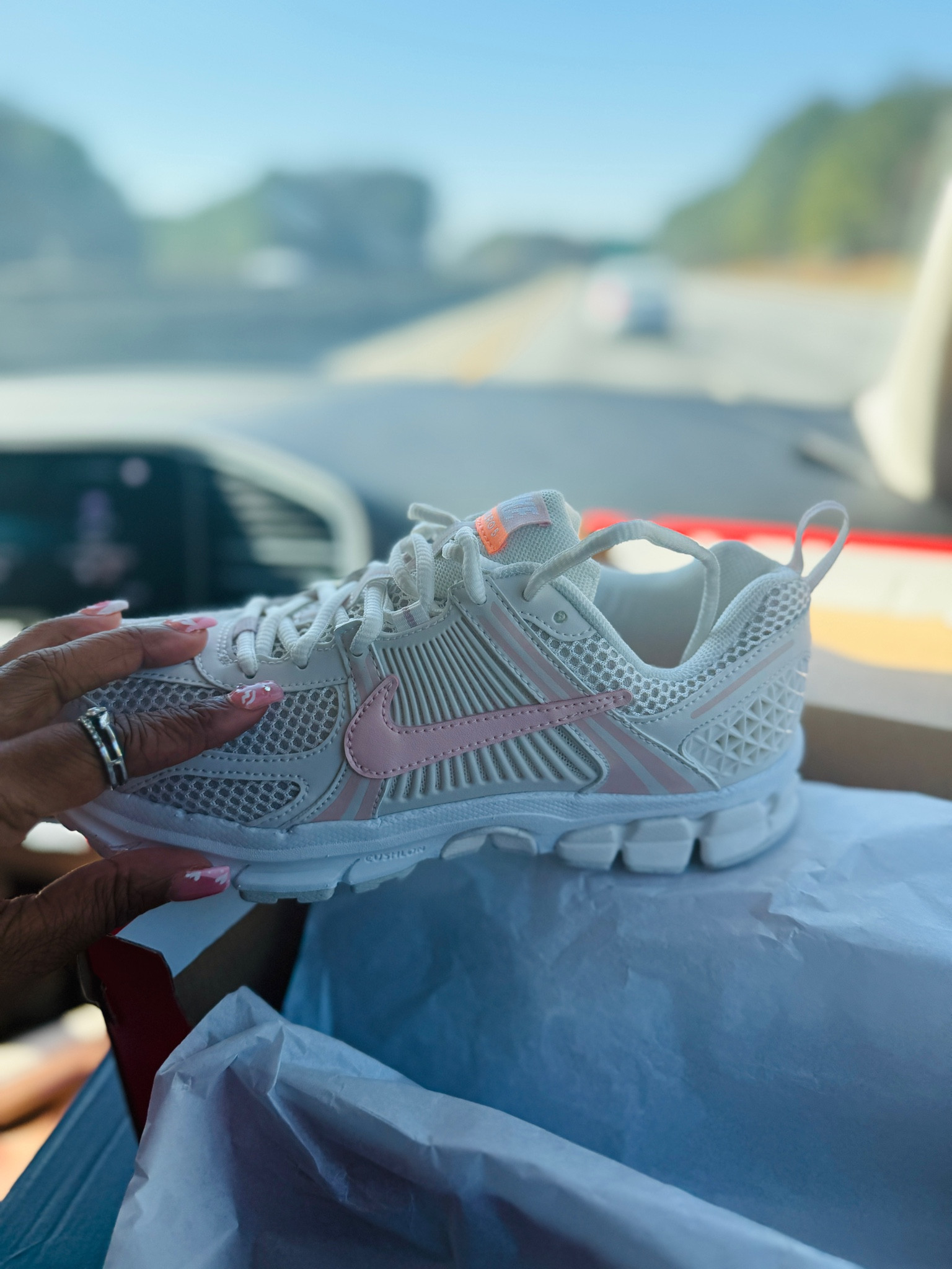 Valentine’s Day in PINK 💅🏽

New workout sneakers 😍💌