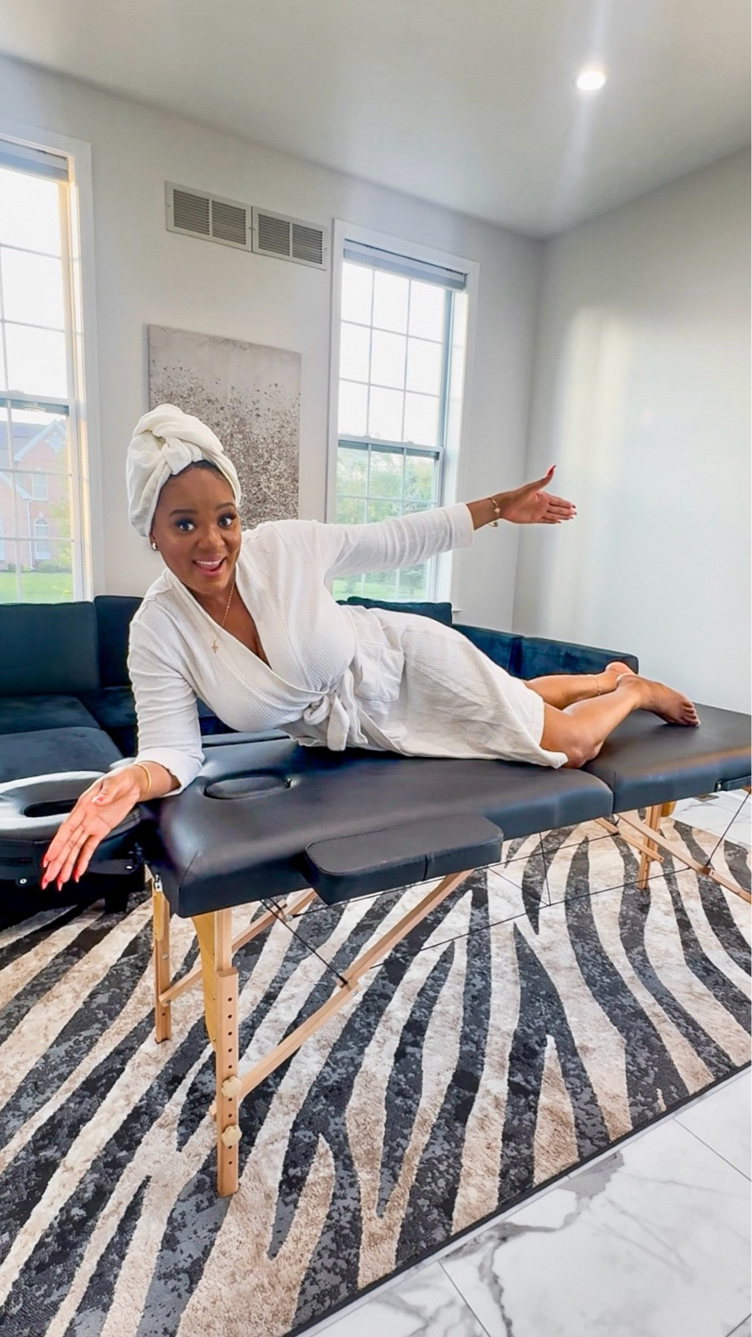 At home Spa day just got an upgrade 💃 Sometimes all we need to release stress is some body massage but you don’t need to wait till you go to the Spa.
You can Bring the spa home with this portable massage table. Adjustable to any height you want and can be stored away to maximize space.



#LTKU #LTKFindsUnder100 #LTKItBag