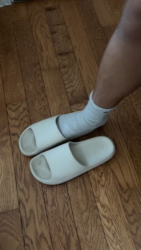 Mia’s go to slides that she wears literally everywhere and especially when going to soccer! They are from @target #target

#LTKBacktoSchool #LTKshoecrush #LTKunder50