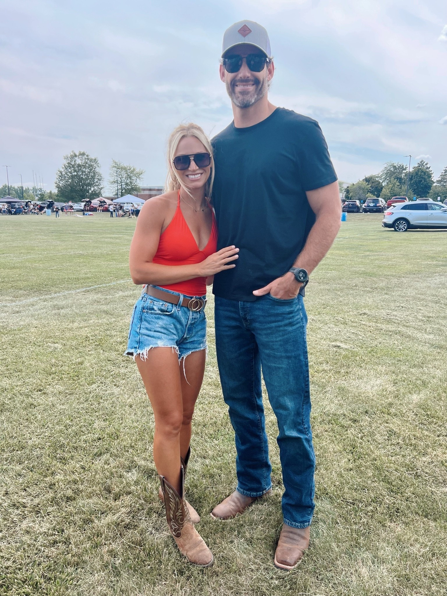 Morgan Wallen at The Big House 🤠🏟️ kept it simple + comfy with this built in bra halter and easy denim. Exactly the kind of concert outfit I’ll wear over and over.

#MorganWallenOutfit #ConcertOutfit #BuiltInBraTop #PetiteStyle #LTKFashion

#LTKgrwm #LTKootd #LTKPetite