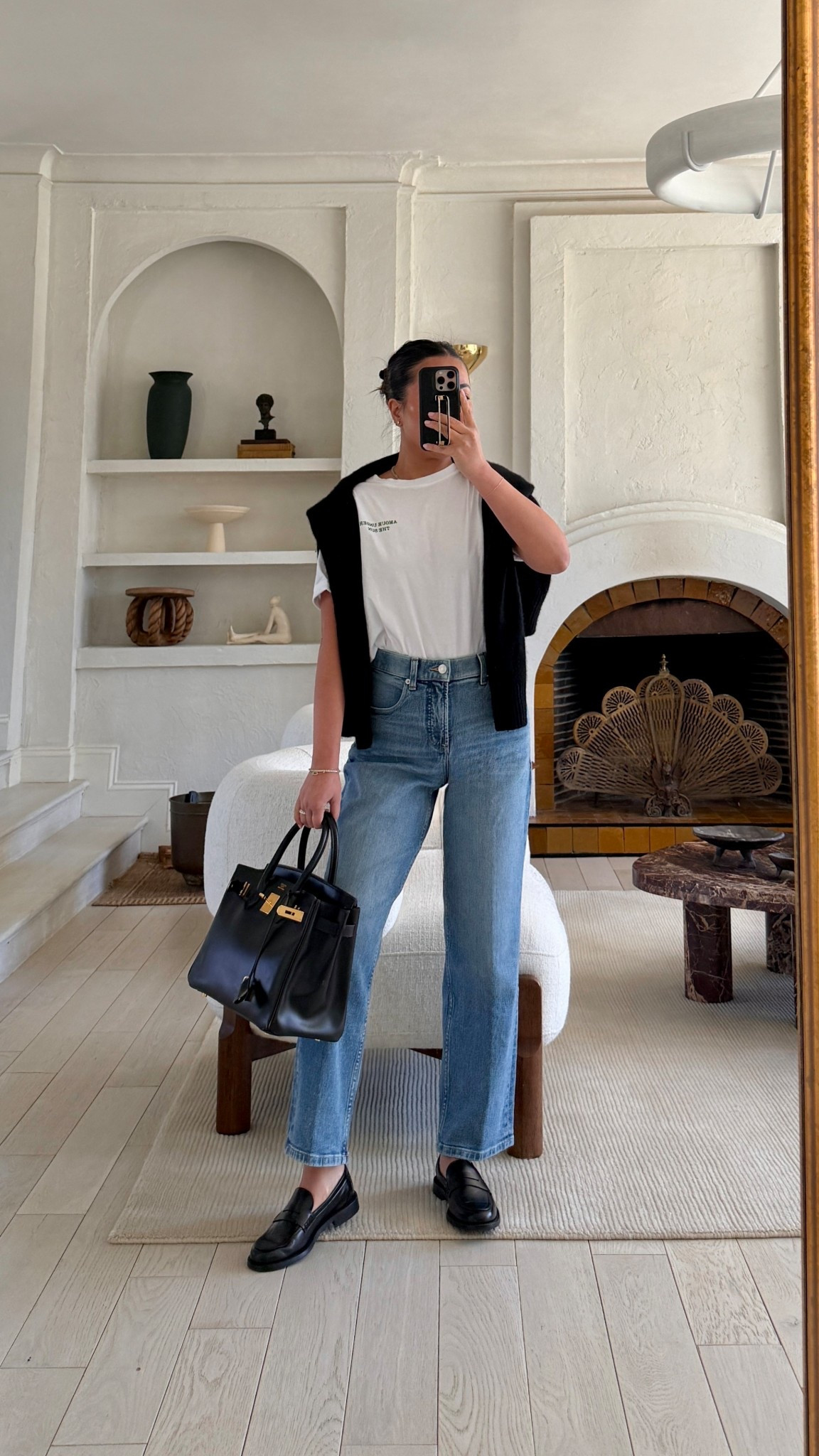 Everyday favorites! These jeans are so soft and comfortable. Midsection friendly and petite friendly as well!

For size reference, I’m 5 ft 115 pounds with a postpartum tummy and wearing a size Petite Small in the jeans. Color ‘Elysian’.

@Spanx #spanxpartner

#LTKPetite #LTKmomlife #LTKOver40