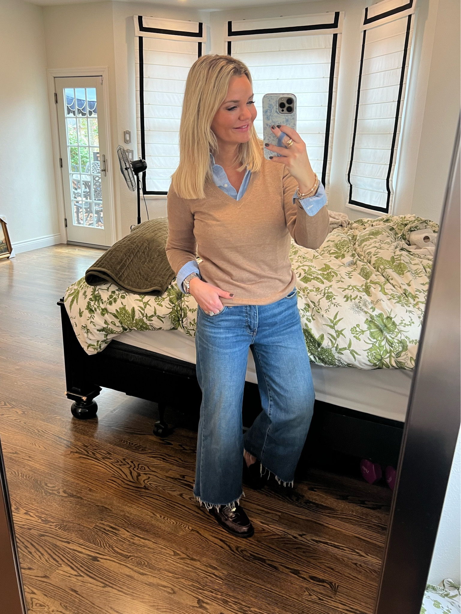 Fall winter outfit. 

#LTKOver40 #LTKStyleTip #LTKSeasonal