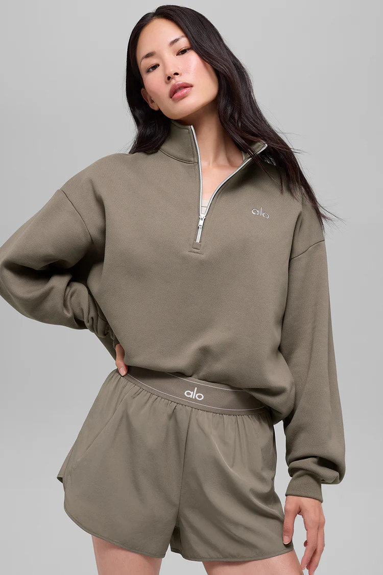 Accolade 1/4 Zip Pullover | Alo Yoga (US)