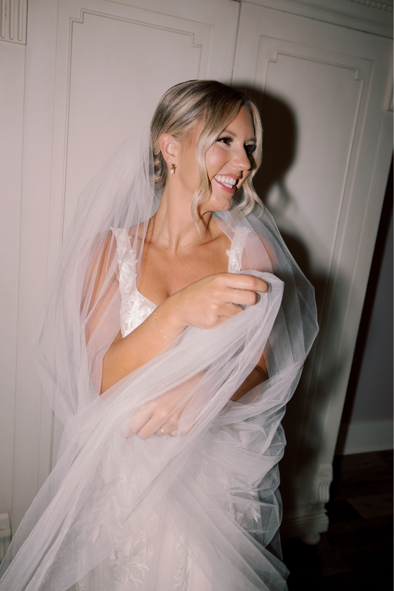 Mejuri wedding jewelry 🫶🏼🤍🥂

#LTKWedding #LTKFallSale #LTKNYFW