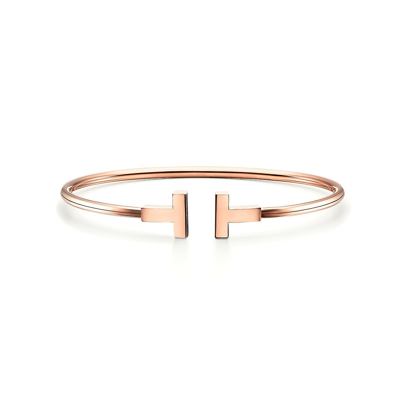 Tiffany T wire bracelet in 18k rose gold, medium. | Tiffany & Co. | Tiffany & Co. (UK)