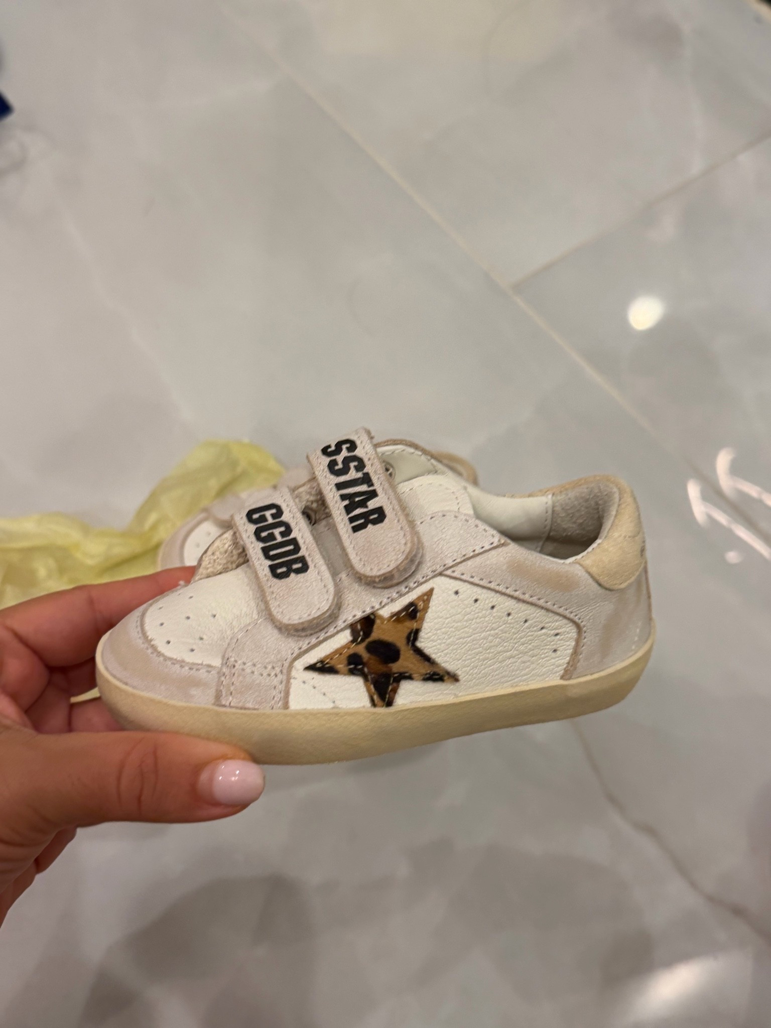Baby girl sneakers!!

Golden goose 
Baby shoes 
Babygirl 
Girl mom

#LTKBaby #LTKKids #LTKmomlife