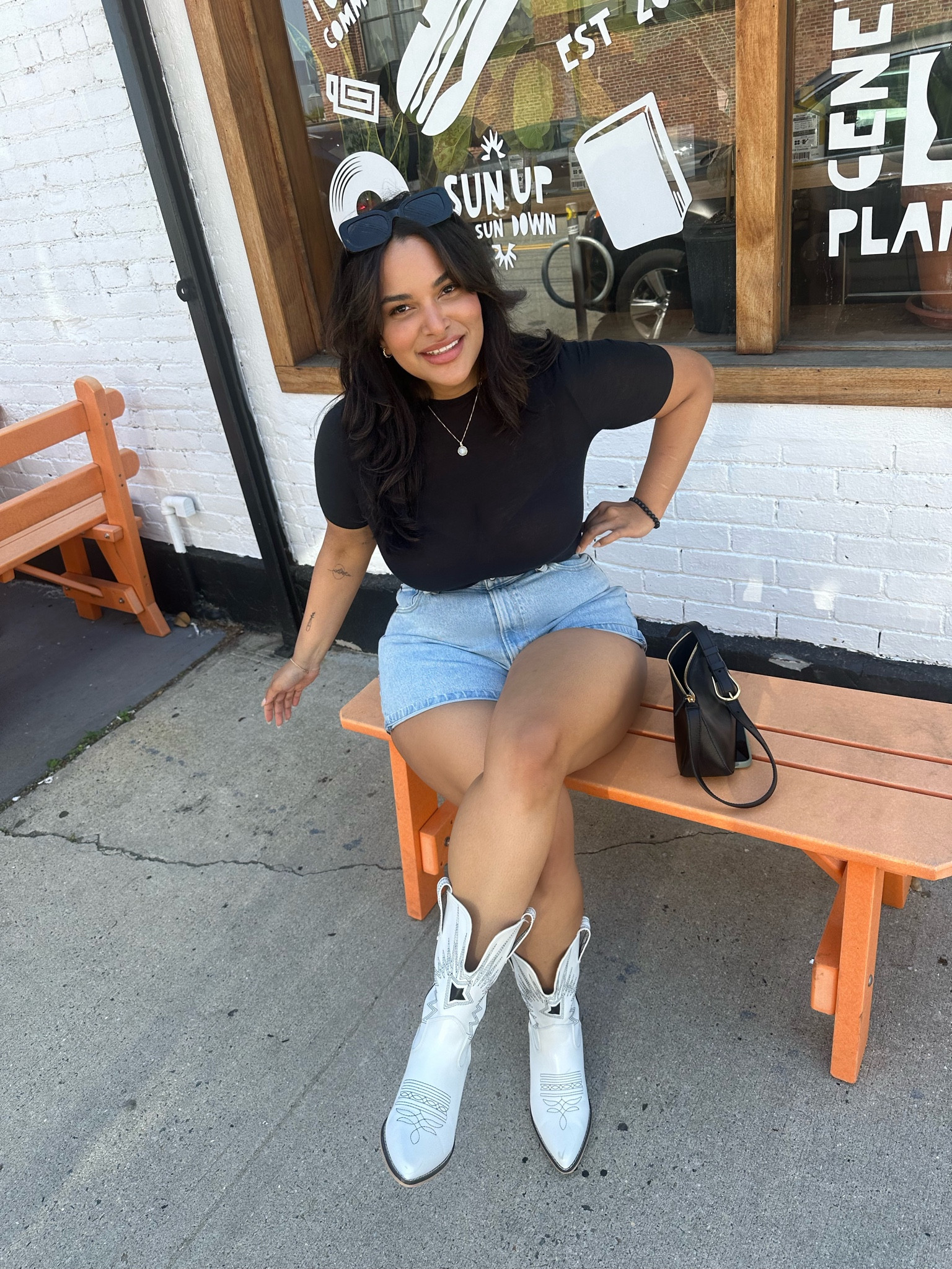 Wearing a size 32 curve love in the jeans and size medium on top! ❤️

#LTKFindsUnder50 #LTKStyleTip #LTKPlusSize