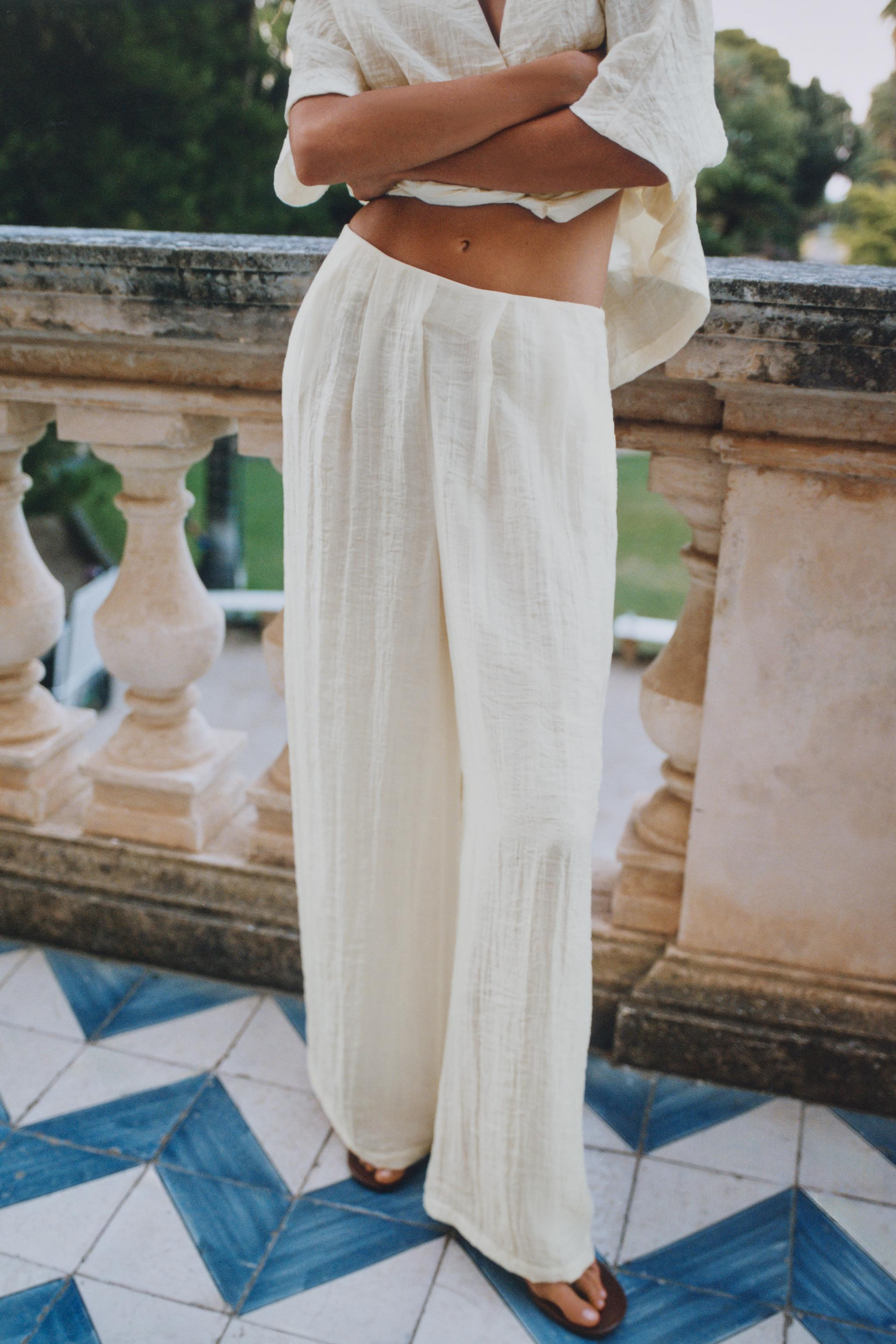 WIDE-LEG PLEATED TROUSERS | Zara UK