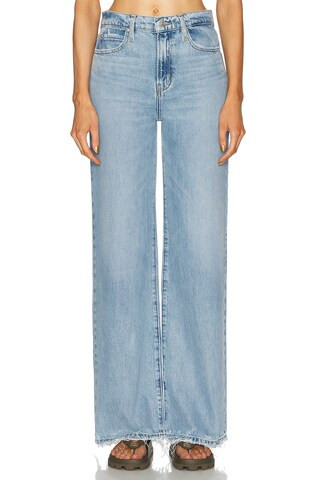FRAME Le Jane Wide Leg Jeans in Ziggy - Denim-Light. Size 26 (also in ). | FWRD 